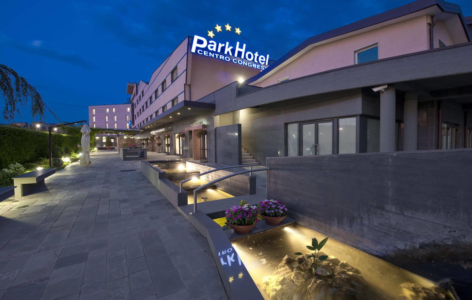 Park Hotel Centro Congressi Potenza Exterior photo